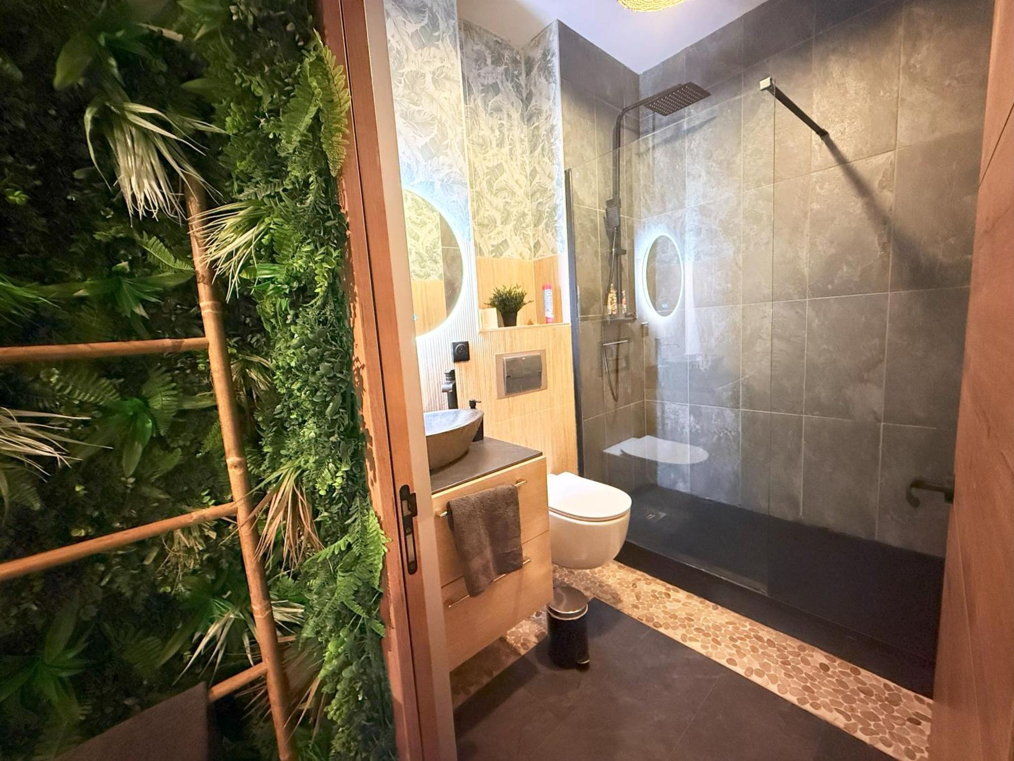 Narbnb - Jungle Suite - Jacuzzi - Centre - Clim Narbona Exterior foto